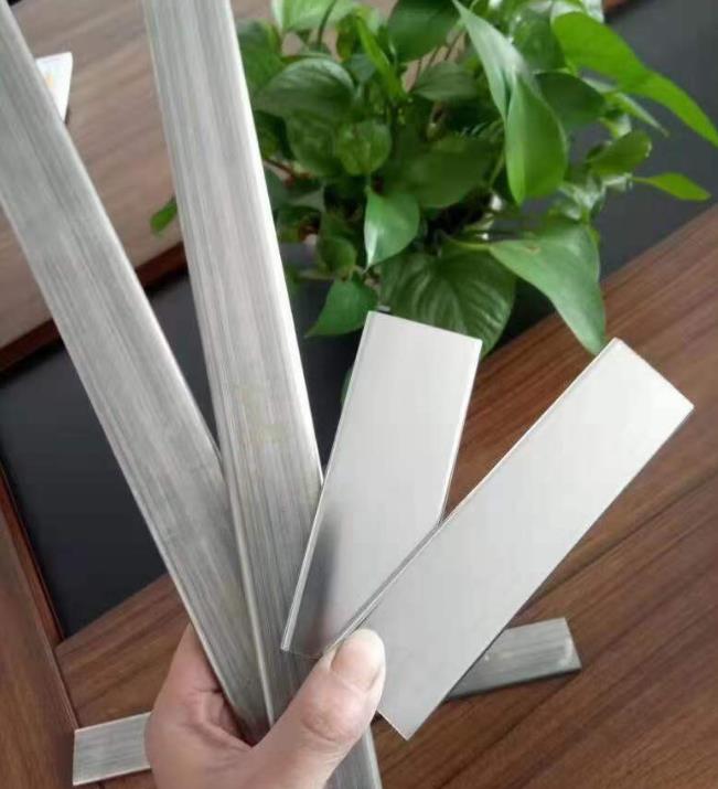 霞浦铝件合金零件怎么去毛刺磁力抛光机案例